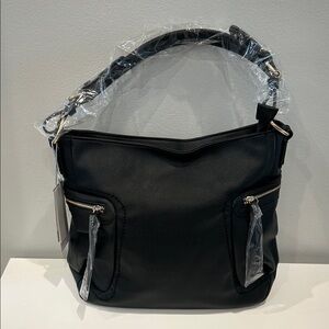 Black Women's Shoulder Bag - Classic Everyday Tote